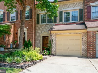 5877 Woodfield Estates Dr, Alexandria, VA, 22310
