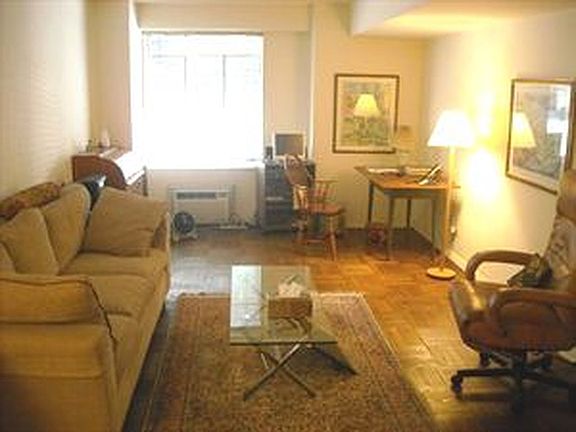 2nd image of 310 Lexington Ave APT 1D