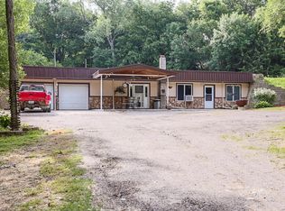 30387 175th St, Honey Creek, IA 51542