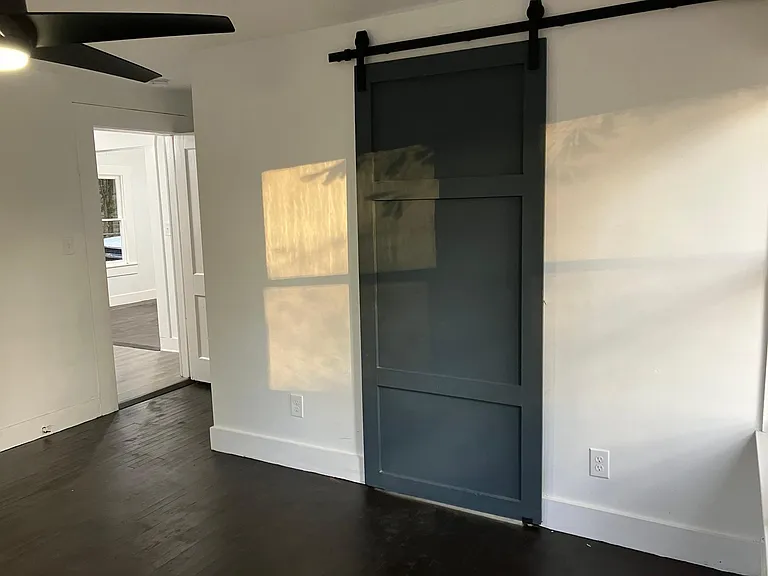 814 Aurel Blvd — Photo 12