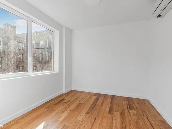 205 Cabrini Boulevard image 13 of 23