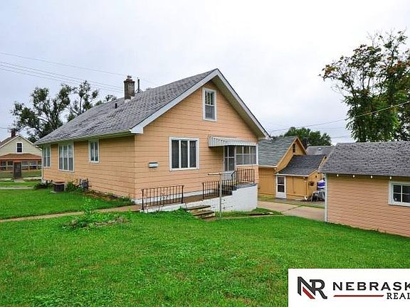 4th image of this home