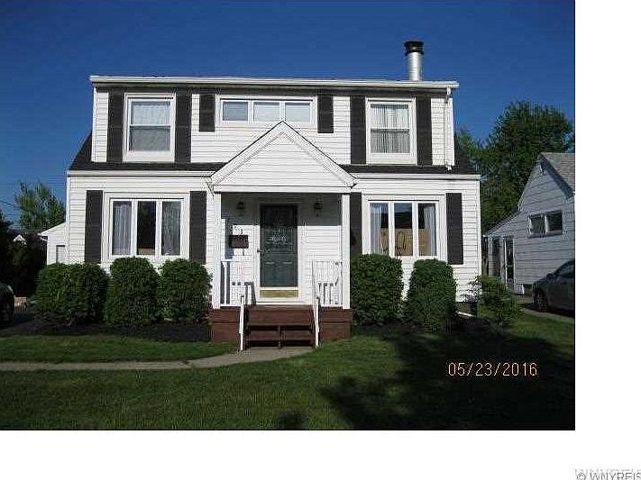 1st image of 193 Wellington Ave