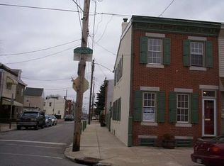 4559 Edgemont St, Philadelphia, PA