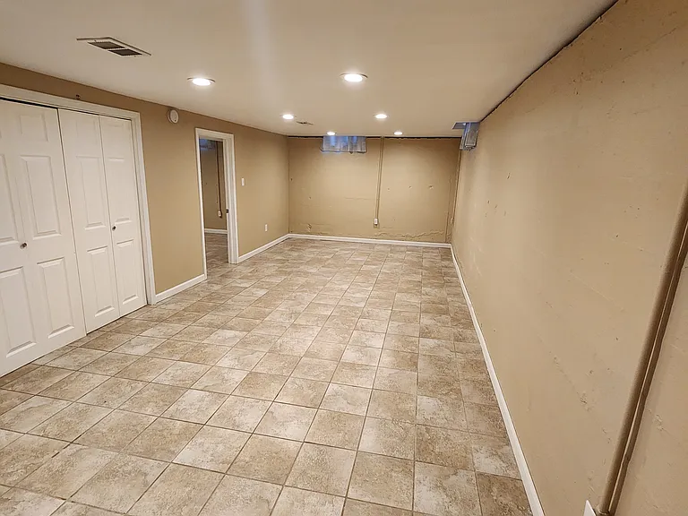 506 N Fern Ave — Photo 13
