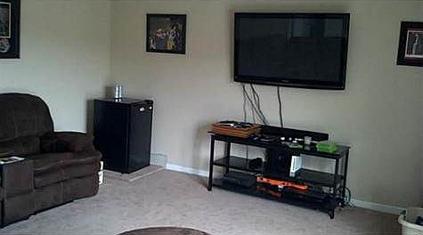 4th image of 15197 Loxley Ln