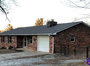 1154 Lee St, Radcliff, KY 40160