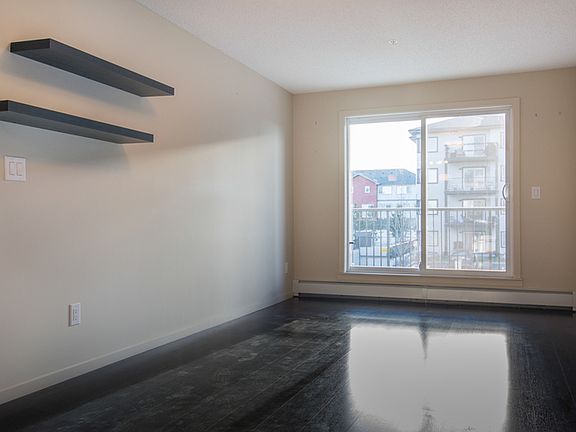 3rd image of 3357 16a Ave NW #226