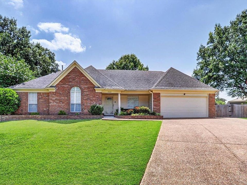 1st image of 3929 Carrie Brook Cv