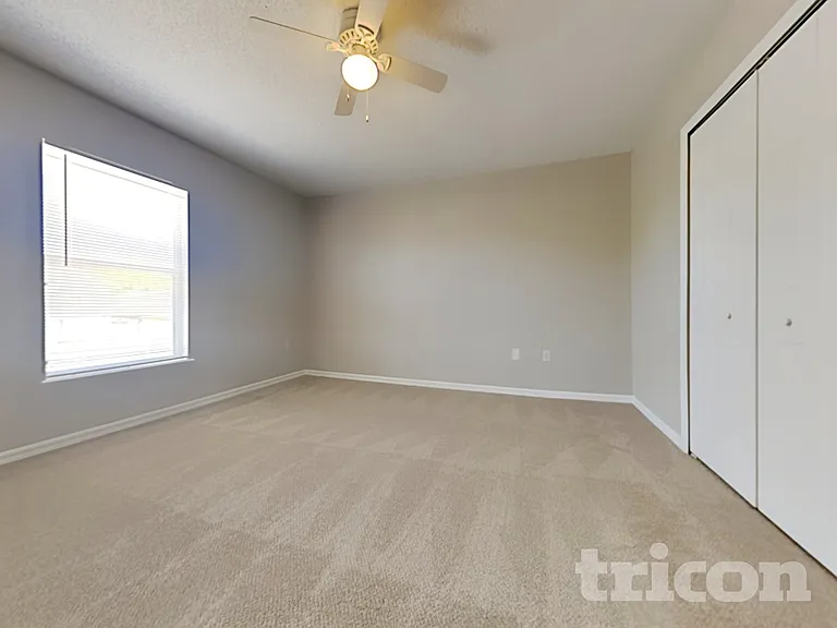 11724 Ivy Flower Loop — Photo 10
