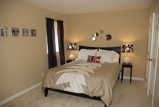 1st image of 822 W Hill Ave APT A2
