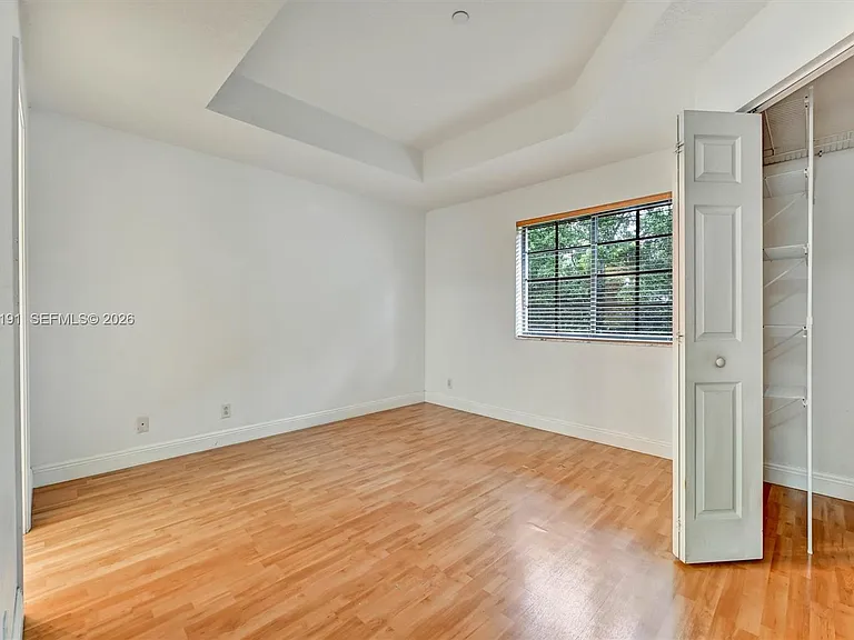 3897 Tree Top Dr — Photo 20