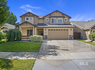 653 W Kingsley St, Meridian, ID 83646