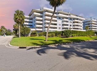 1050 Riverside Dr APT A305, Palmetto, FL 34221
