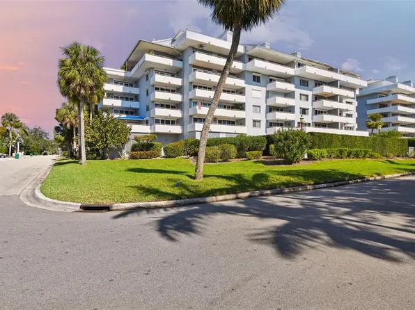 1050 Riverside Dr APT A305, Palmetto, FL 34221
