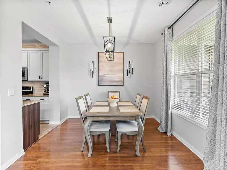 9660 Washington Blvd #3 — Photo 10