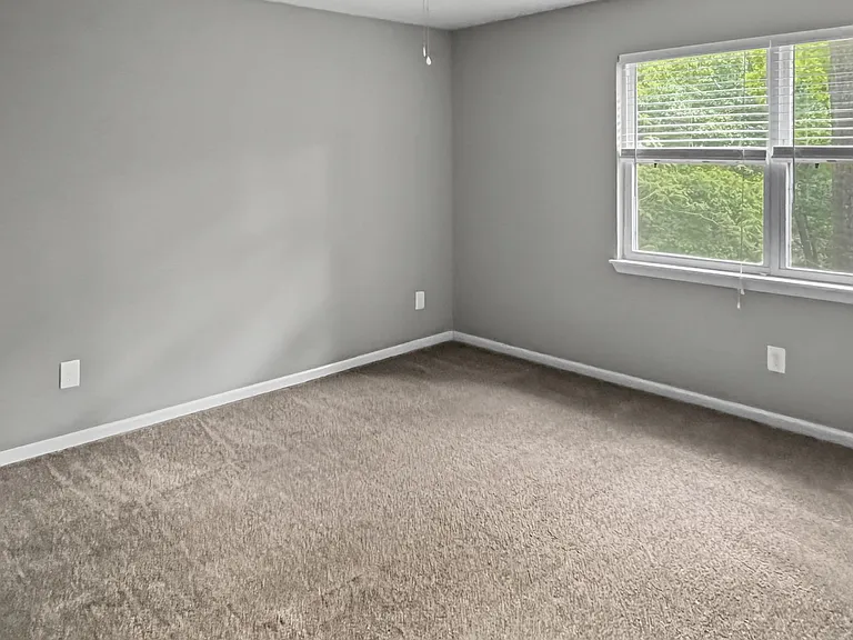 616 Branniff Dr — Photo 8