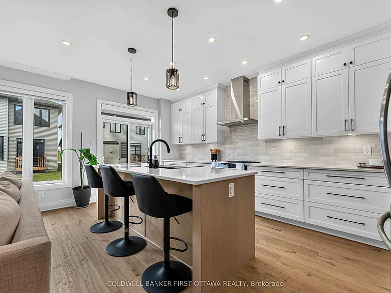 286 Cornice St — Photo 15