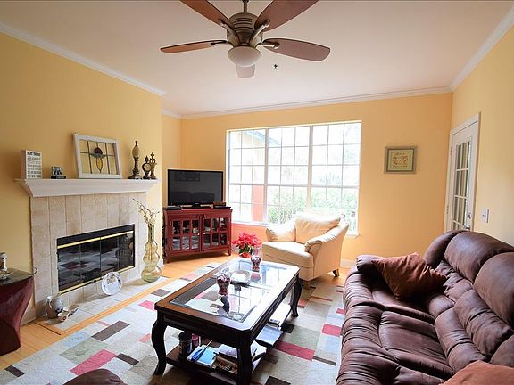2nd image of 201 Colima Ct Unit 1228