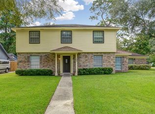 785 Holly Springs Dr, Conroe, TX 77302