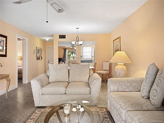 5th image of 1961 SW Palm City Rd APT J