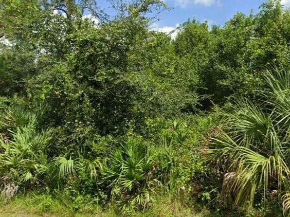 10680 91st St, Vero Beach, FL 32967