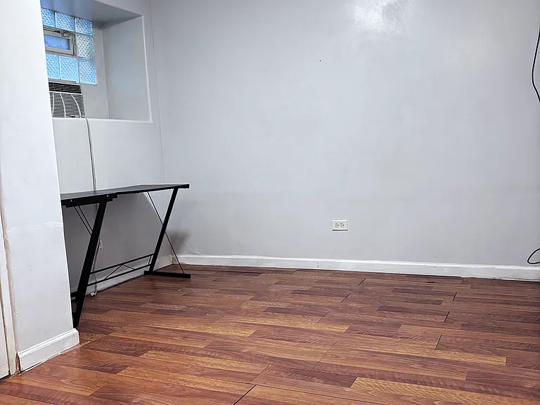 5617 S Calumet Ave — Photo 26