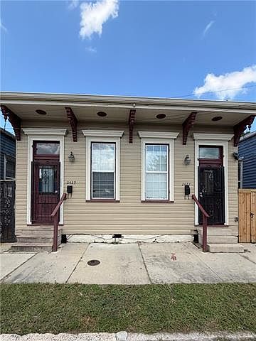 1st image of 2429 Freret St