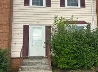104 Southampton Dr, Vinton, VA 24179