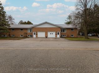 214 South St W #15, Aylmer, ON N5H3E6