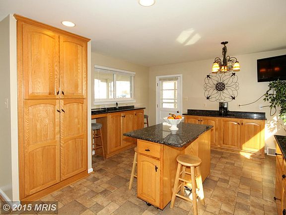 2nd image of 5243 Richardson Dr