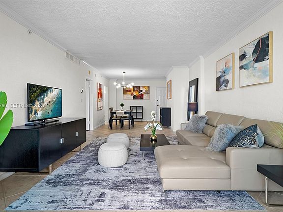 3rd image of 2501 S Ocean Dr #Penthouse 39