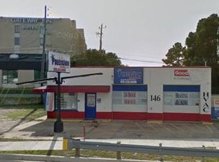 146 S Bragg Blvd, Spring Lake, NC 28390