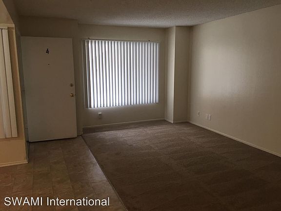 2nd image of 926 N Wilmington Blvd APT 04