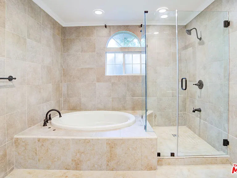 2228 Nella Vista Ave — Photo 40
