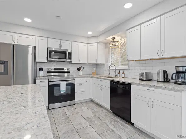 8506 Eaton Street, Arvada, CO 80003