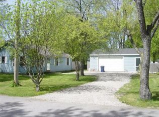 3919 Tulip St, Crystal Lake, IL 60014