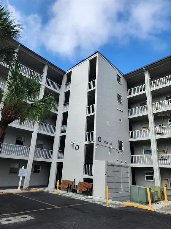 2 bed, 2.0 bath, 1144 sqft, $1,250 — Photo 1