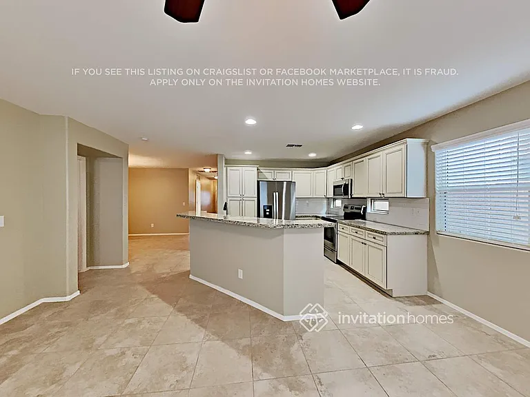2565 E Southern Ave #66 — Photo 8