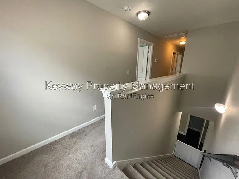 546 Bunchgrass St — Photo 10