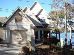 560 Ln 150h Hamilton Lk, Hamilton, IN