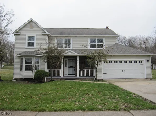 9855 Kingsbury Blvd, Cleveland, OH 44104