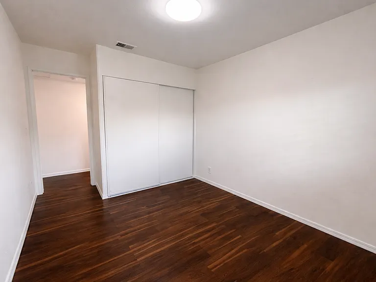 Newly remodel bedroom with closet