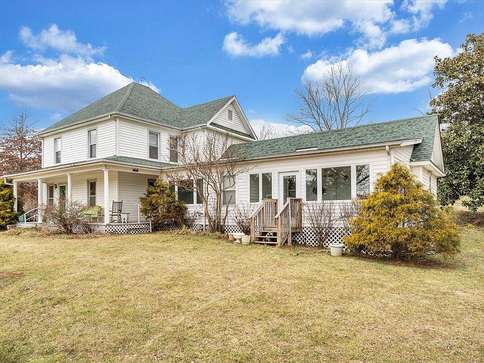 1st image of 210 Nassau Rd #&-148