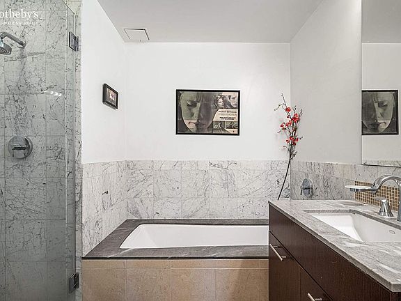 4th image of 261 W 28th St APT 5D
