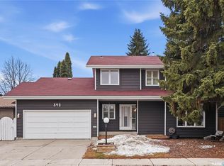 542 Coldspring WAY, Saskatoon, SK S7J 3N6