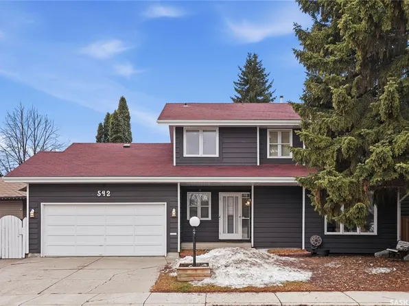 542 Coldspring WAY, Saskatoon, SK S7J 3N6