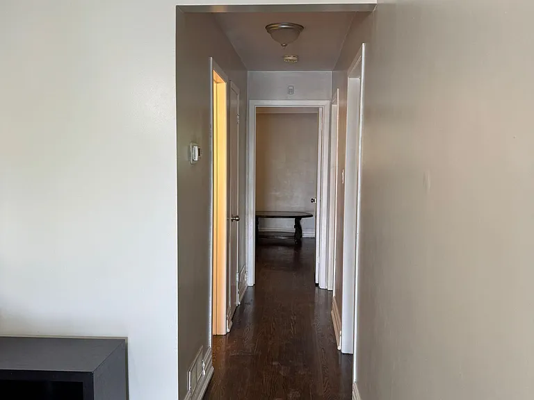 50 Blossom Cres #MAIN — Photo 9