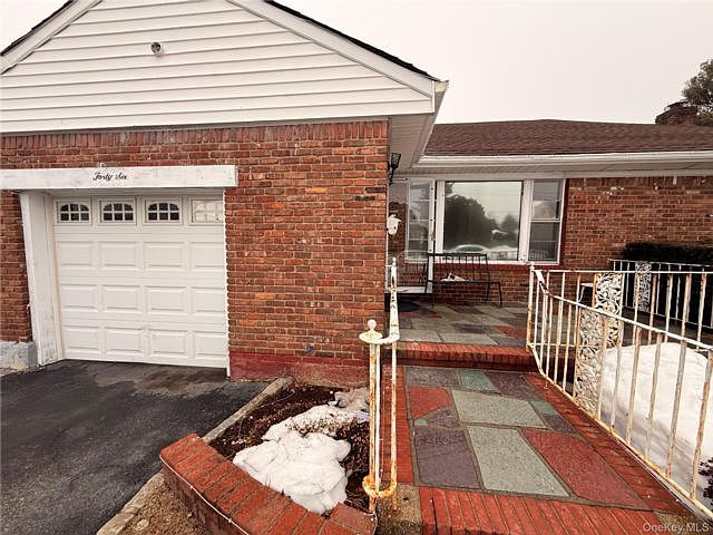 1st image of 46 Elmira St