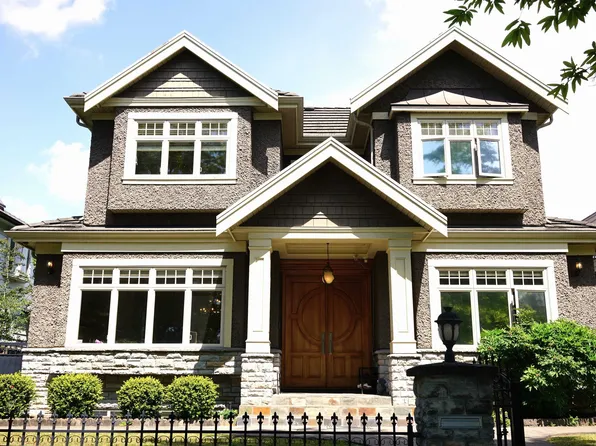 1529 W 61st Ave, Vancouver, BC V6P 2B9